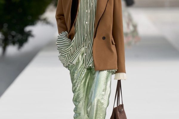 00006-christian-dior-spring-2027-ready-to-wear-credit-gorunway Large