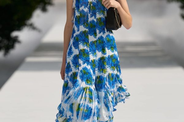00019-christian-dior-spring-2027-ready-to-wear-credit-gorunway Large
