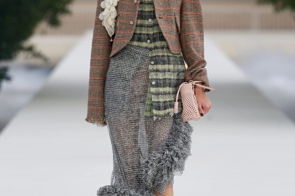 00038-christian-dior-spring-2027-ready-to-wear-credit-gorunway Large