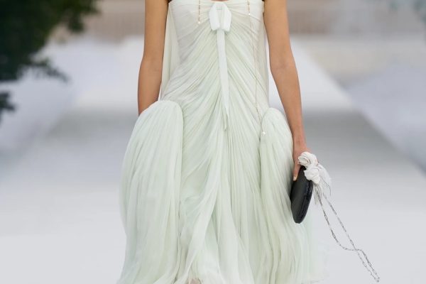 00045-christian-dior-spring-2027-ready-to-wear-credit-gorunway Large