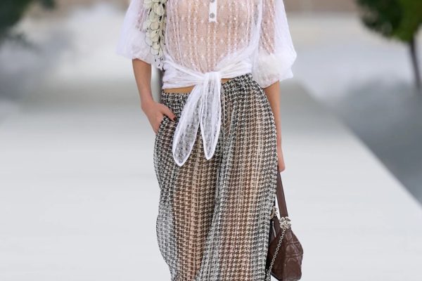 00057-christian-dior-spring-2027-ready-to-wear-credit-gorunway Large