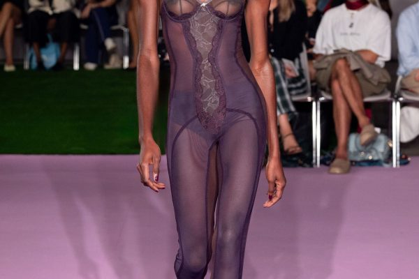 Ester Manas
Spring-Summer 2027
Paris, France
© Jeremie Leconte/Catwalkpictures