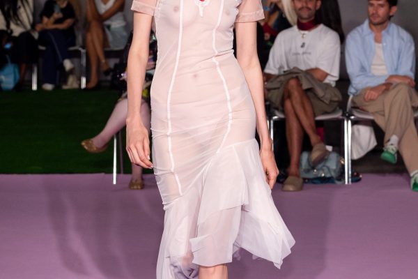 Ester Manas
Spring-Summer 2027
Paris, France
© Jeremie Leconte/Catwalkpictures