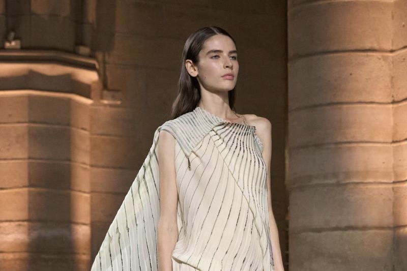 PFW: Victoria Beckham Spring/Summer 2027